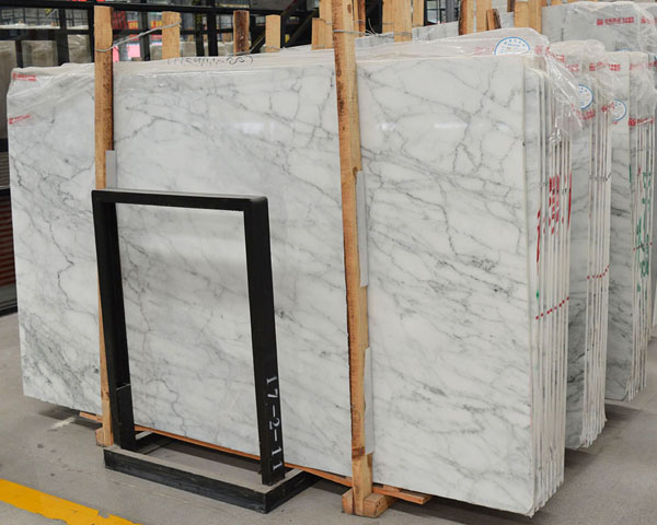 Italy disorderly lines grey veins white marble slab