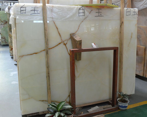 Red lines white onyx marble slab from China
