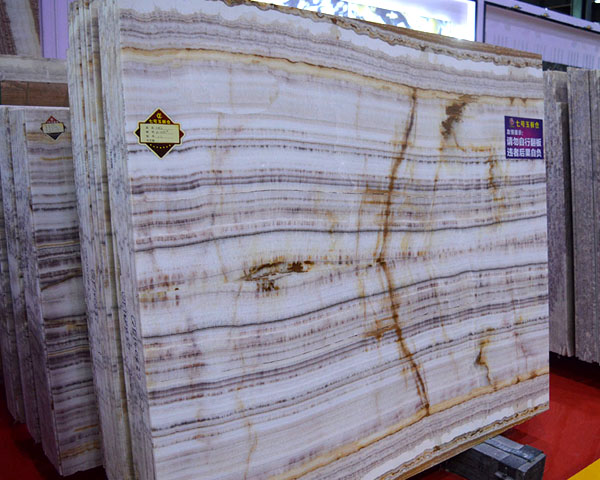 Muti-color white wood grain onyx slab