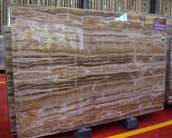 Transparent golden wood grain onyx slab price