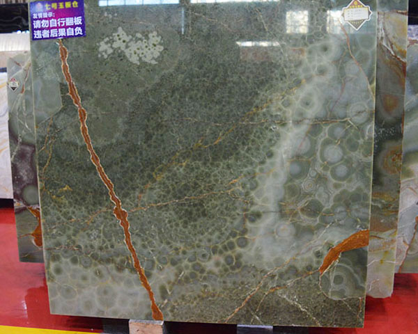 China hot sale emerald green onyx stone price