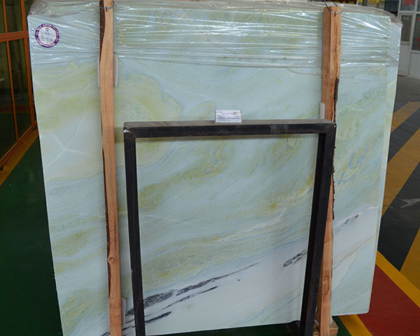 Natural green wavy grain onyx slab for wall panel